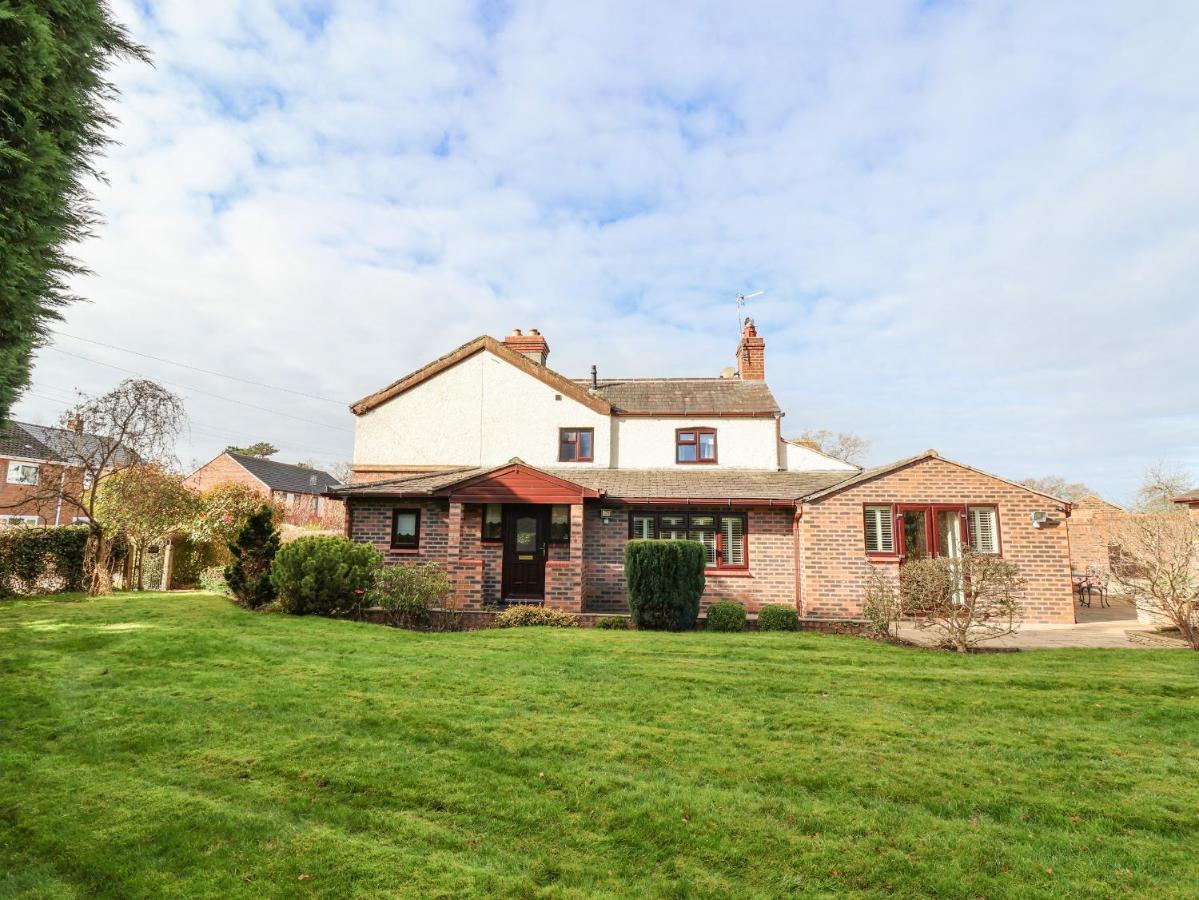 4 Green Farm Cottage Chester Exterior foto
