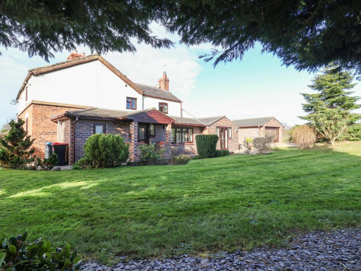4 Green Farm Cottage Chester Exterior foto