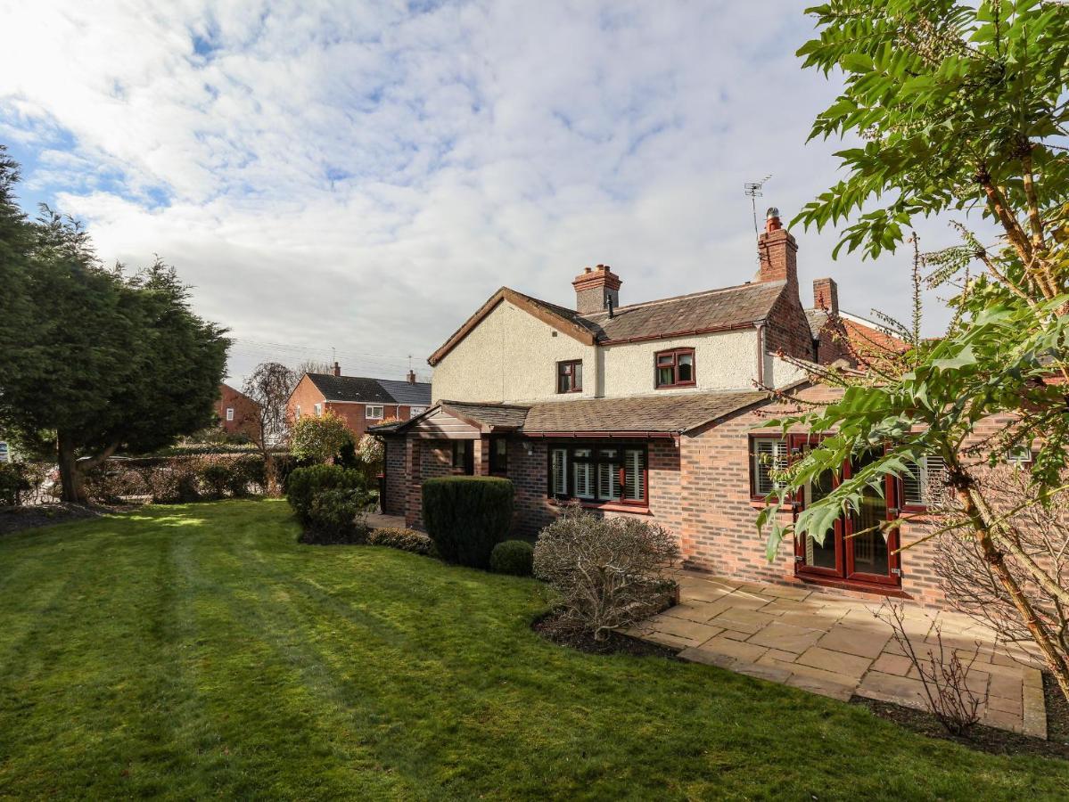 4 Green Farm Cottage Chester Exterior foto